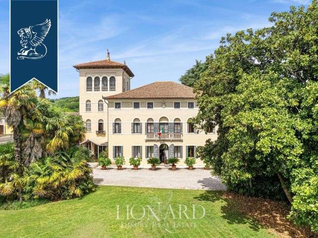 Villa Indipendente in vendita a Volpago Del Montello, Veneto