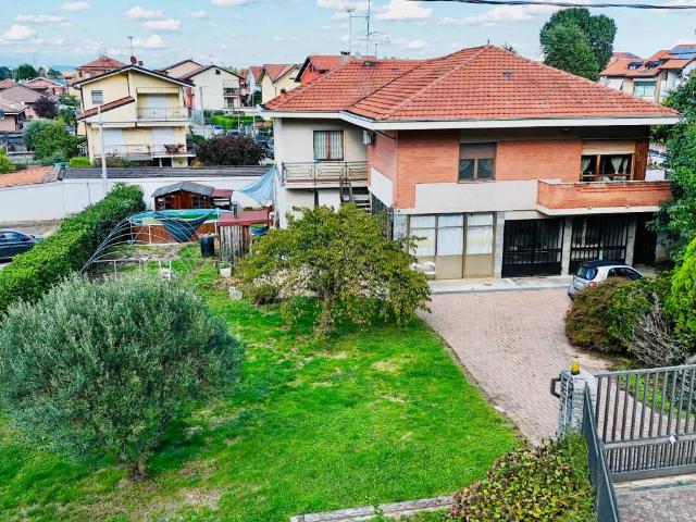 Villa Indipendente in vendita a Piemonte, Torino
