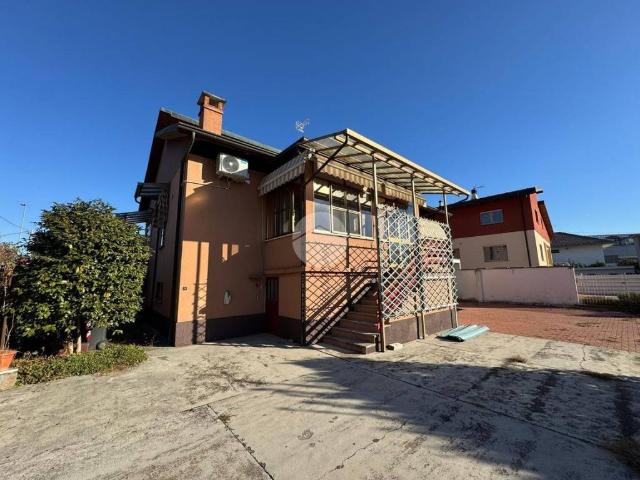 Villa Indipendente in vendita a Piemonte, Torino