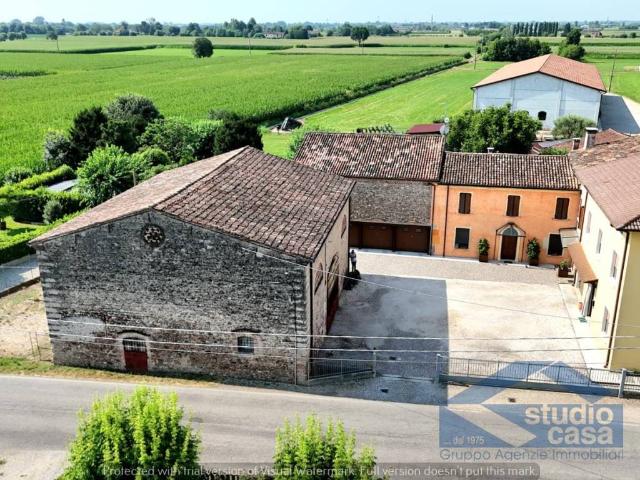 Villa Indipendente in vendita a Volta Mantovana, Lombardia