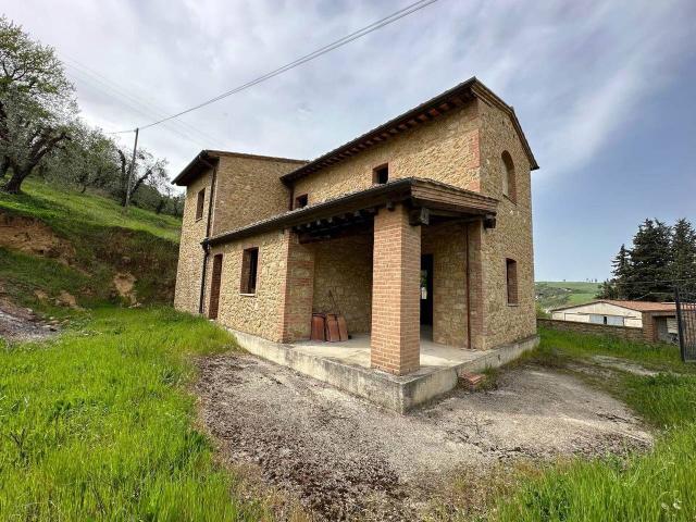 Villa Indipendente in vendita a Volterra, Toscana