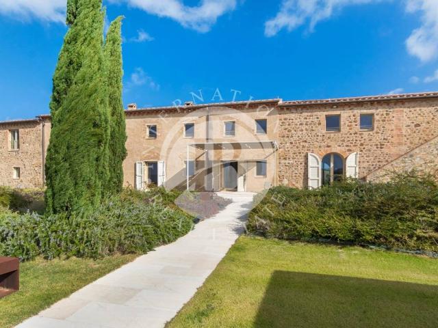 Villa Indipendente in vendita a Volterra, Toscana