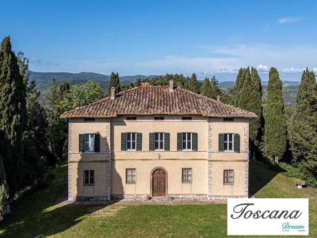 Villa Indipendente in vendita a Volterra, Pisa