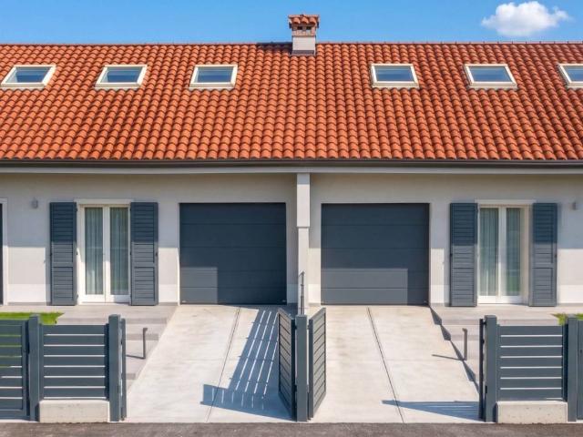 Villa Indipendente in vendita a Zucche, Piemonte