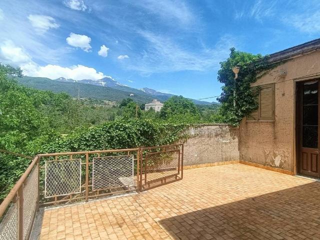 Villa Indipendente in vendita a Pisano, Zafferana Etnea