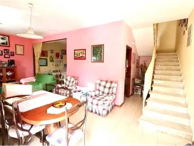 Villa Indipendente in vendita a Zafferana Etnea, Sicilia