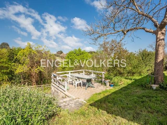 Villa Indipendente in vendita a Borgo San Martino, Roma Capitale