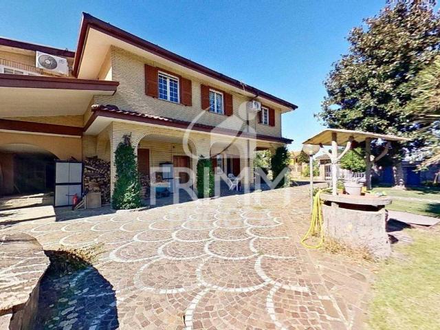 Villa Indipendente in vendita a Borgo San Martino, Roma Capitale