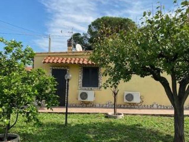 Villa Indipendente in vendita a Roma Capitale, Lazio