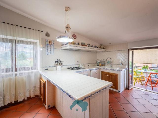Villa Indipendente in vendita a Colle Gentile, Roma Capitale