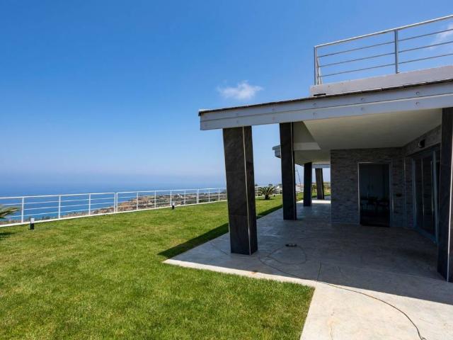 Villa Indipendente in vendita a Calabria, Vibo Valentia