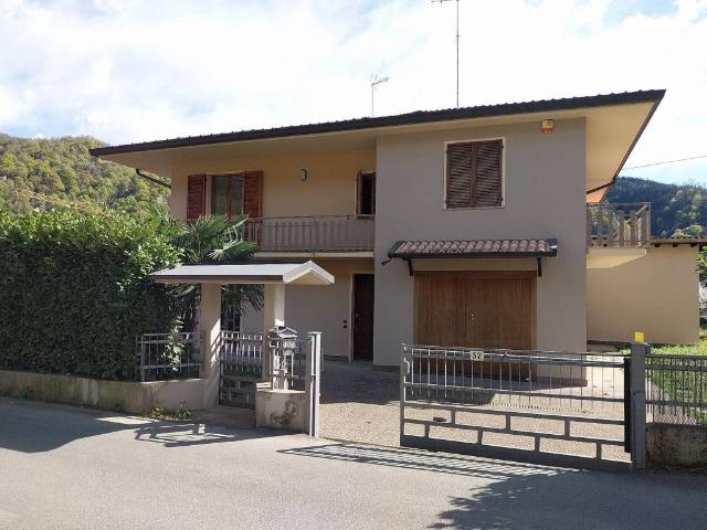 Villa Indipendente in vendita a Selva, Zandobbio