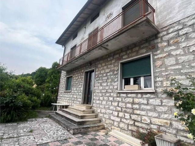Villa Indipendente in vendita a Selva, Zandobbio