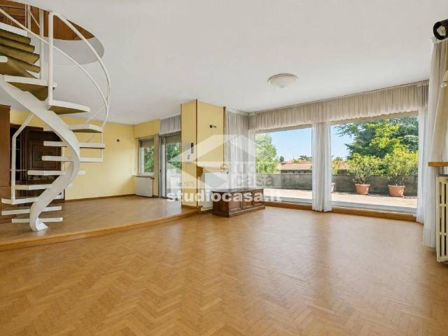 Villa Indipendente in vendita a Zanica, Lombardia
