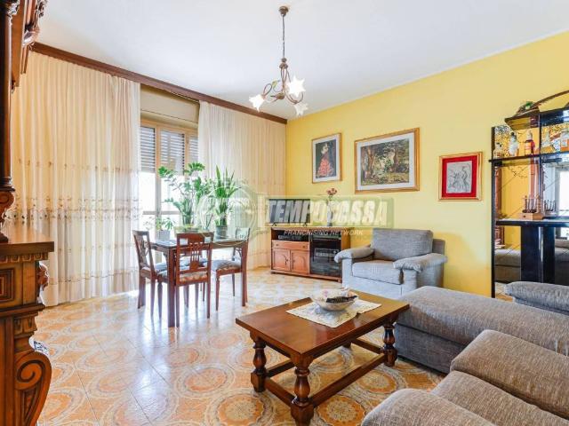 Appartamento in vendita a Zanica, Lombardia