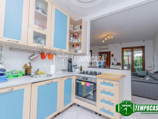 Villa Indipendente in vendita a Zeccone, Lombardia