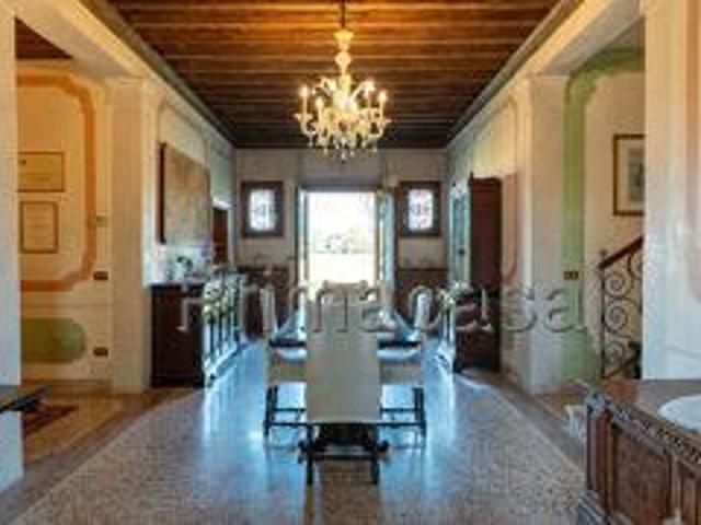 Villa Indipendente in vendita a Zero Branco, Veneto