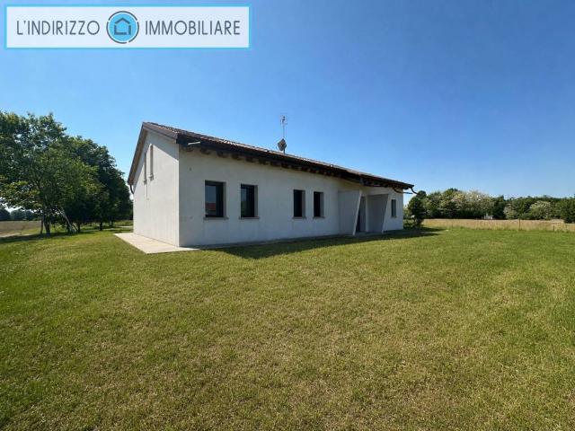 Villa Indipendente in vendita a Brognera, Zero Branco