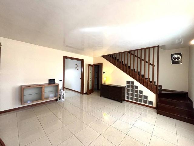 Villa Indipendente in vendita a Zero Branco, Veneto