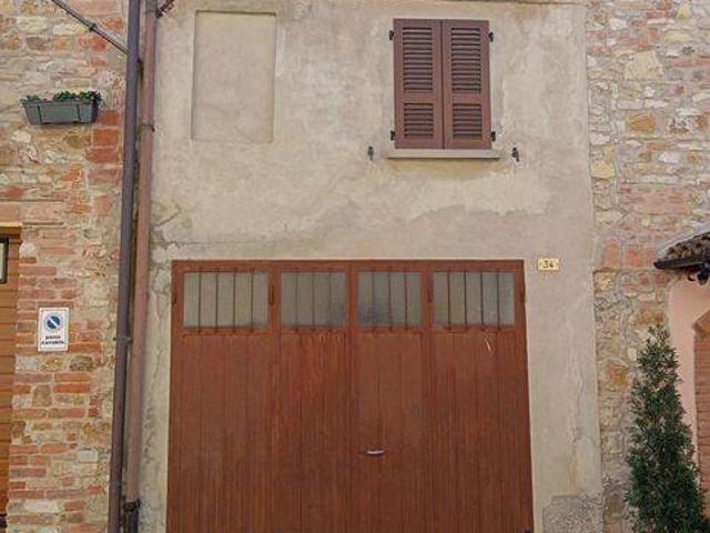 Villa Indipendente in vendita a Montalbo, Ziano Piacentino
