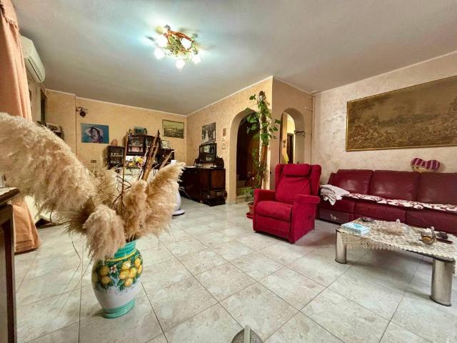 Villa Indipendente in vendita a Unione dei Comuni I Fontanili, Zibido San Giacomo