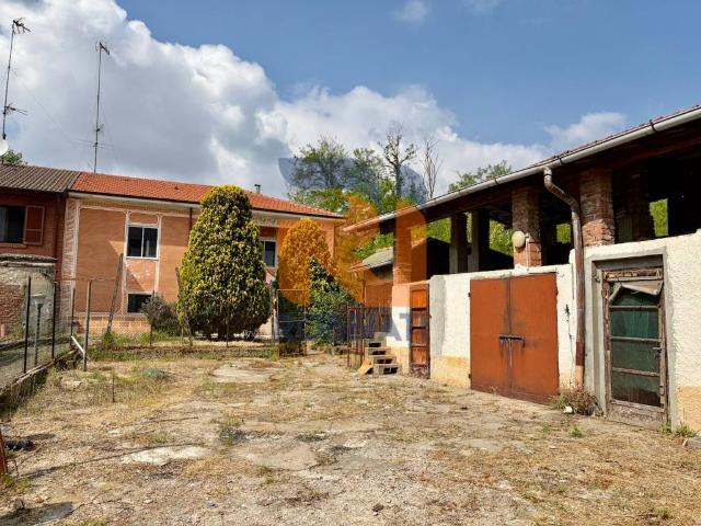 Villa Indipendente in vendita a Zinasco, Lombardia
