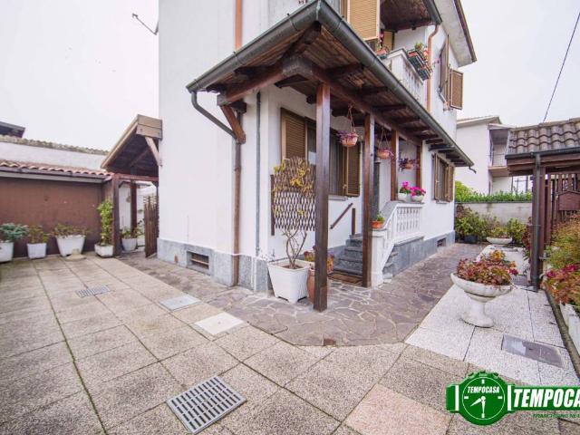 Villa Indipendente in vendita a Zinasco, Lombardia