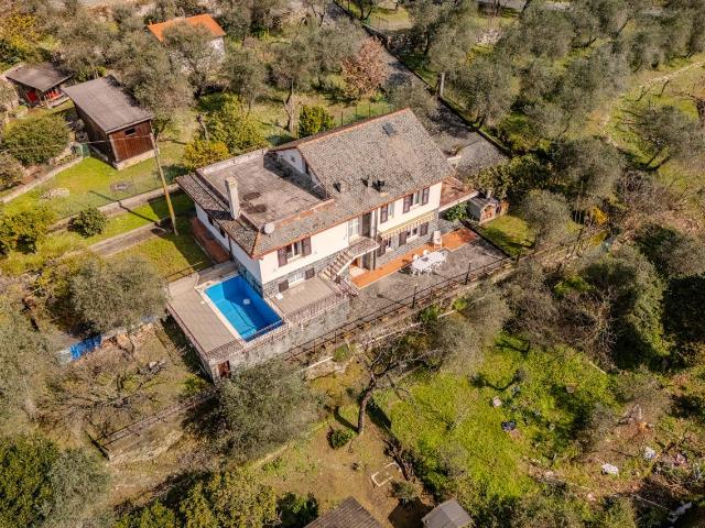 Villa Indipendente in vendita a Sant'Ambrogio, Zoagli