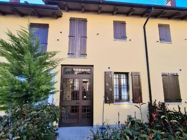 Villa Indipendente in vendita a Unione di comuni Terre di Castelli, Zocca