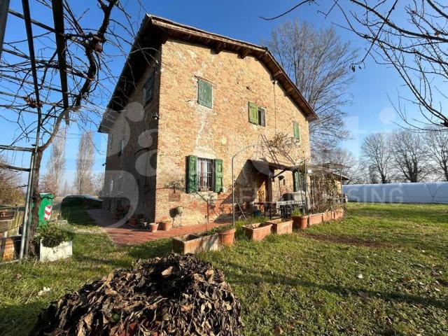 Villa Indipendente in vendita a Unione dei comuni Valli del Reno, Lavino e Samoggia, Zola Predosa