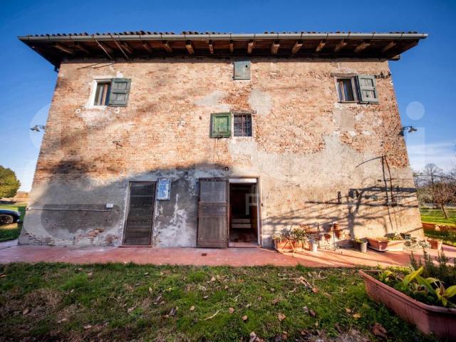 Villa Indipendente in vendita a Unione dei comuni Valli del Reno, Lavino e Samoggia, Zola Predosa