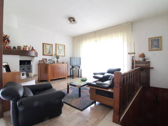 Villa Indipendente in vendita a Gessi, Zola Predosa