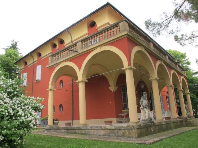 Villa Indipendente in vendita a Unione dei comuni Valli del Reno, Lavino e Samoggia, Zola Predosa