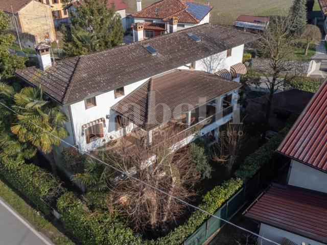 Villa Indipendente in vendita a Zoppola, Friuli-Venezia Giulia