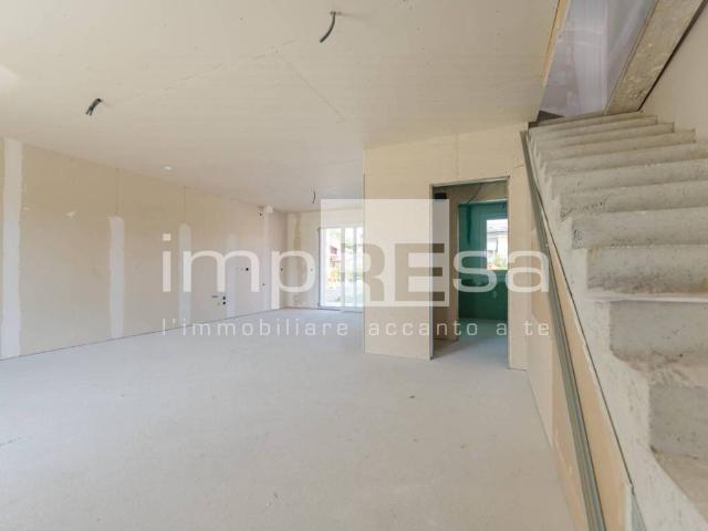 Villa Indipendente in vendita a Zoppola, Friuli-Venezia Giulia