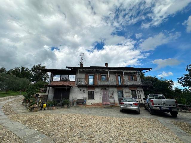 Villa Indipendente in vendita a Piemonte, Biella