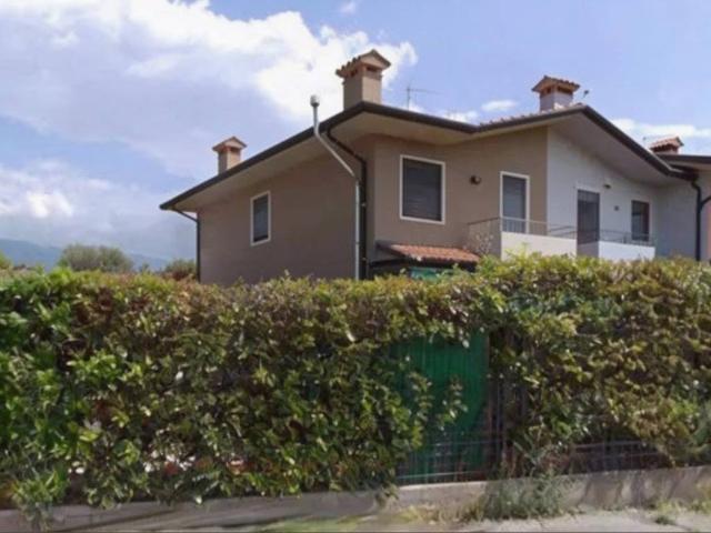 Villa Indipendente in vendita a Centrale, Zugliano
