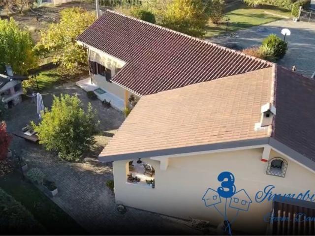 Villa Indipendente in vendita a Villanova D'albenga, Liguria
