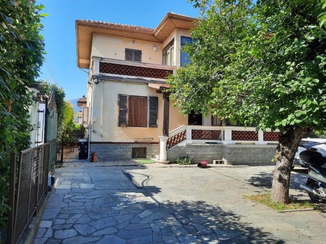 Villa Indipendente in vendita a Grangia, Piemonte