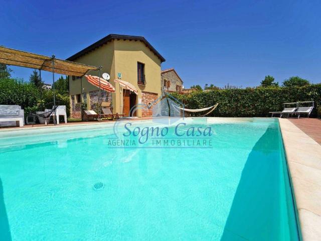 Villa Indipendente in vendita a Unione di comuni Montana Lunigiana, Aulla