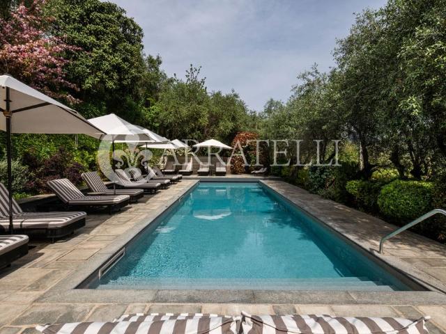 Villa Indipendente in vendita a Santa Lucia, Camaiore