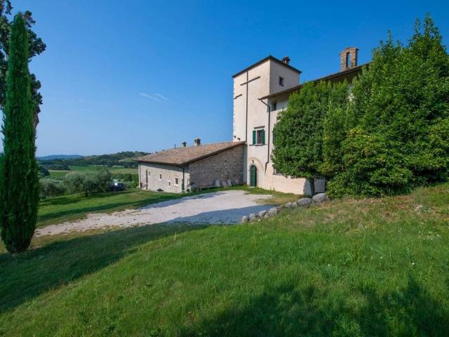 Villa Indipendente in vendita a Caprino Veronese, Veneto