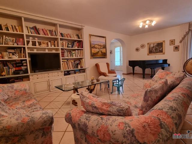 Villa Indipendente in vendita a Campiglia dei Foci, Colle Di Val D'elsa