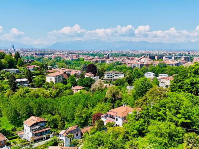Villa Indipendente in vendita a Circoscrizione 7, Piemonte
