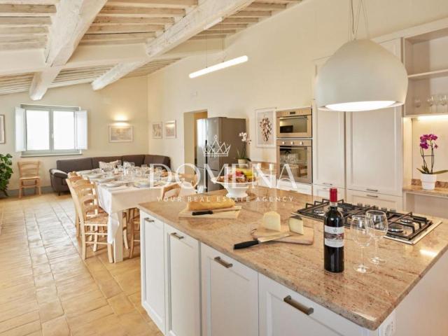 Villa Indipendente in vendita a Tavarnelle-Sant'Eusebio, Cortona
