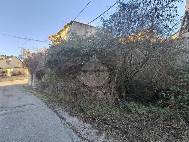 Casa in vendita a Pizzoli, Abruzzo