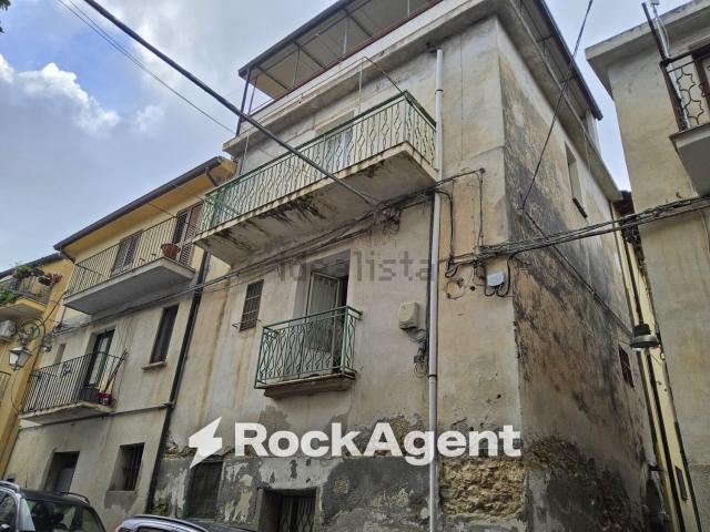 Casa in vendita a Calabria, Reggio Calabria