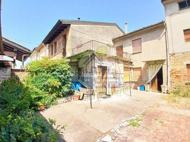 Casa in vendita a Castelpersegano, Torre de' Picenardi