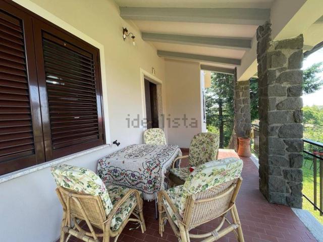 Casa in vendita a Alberghi, Uzzano E Castello