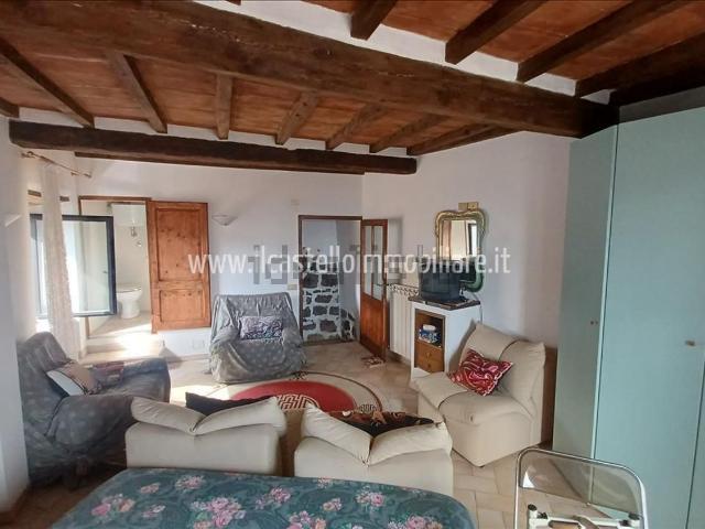 Casa in vendita a Radicofani, Toscana
